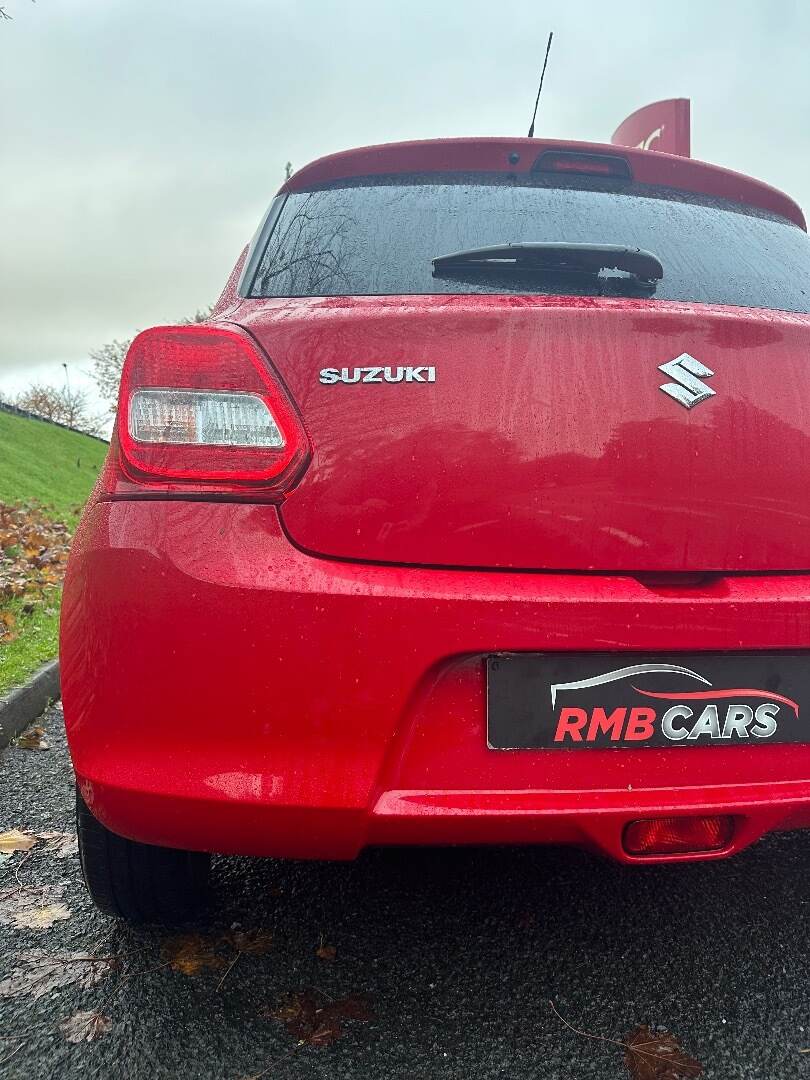 Suzuki Swift HATCHBACK in Down