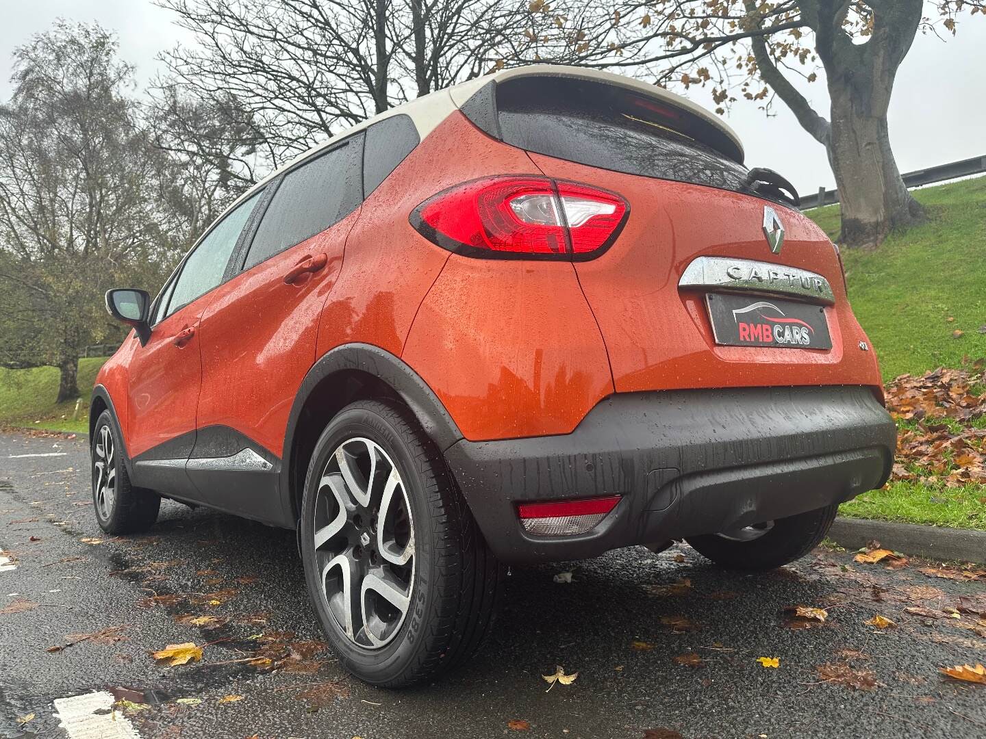 Renault Captur DIESEL HATCHBACK in Down