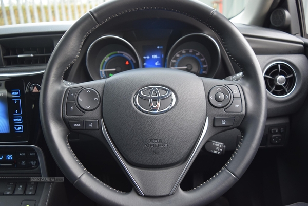 Toyota Auris 1.8 Hybrid Excel TSS 5dr CVT [Leather] in Antrim