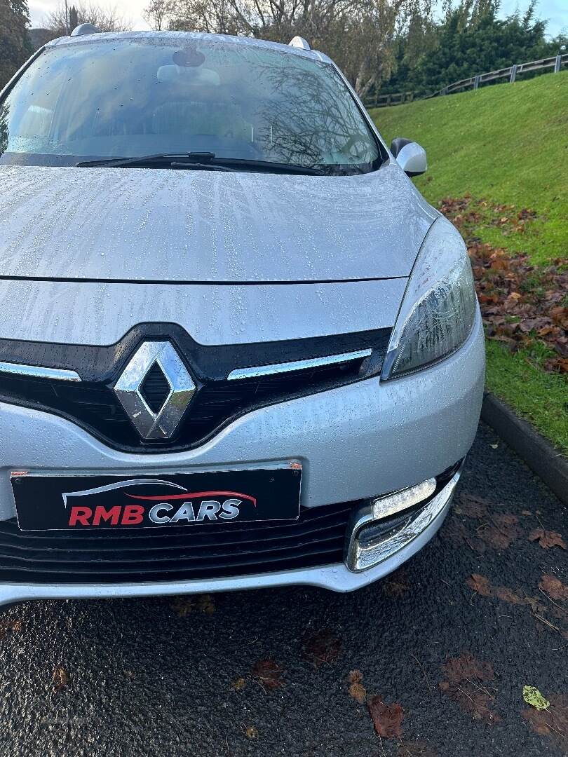 Renault Grand Scenic DIESEL ESTATE in Down