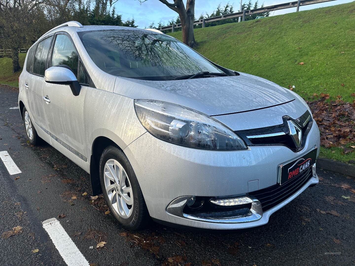 Renault Grand Scenic DIESEL ESTATE in Down