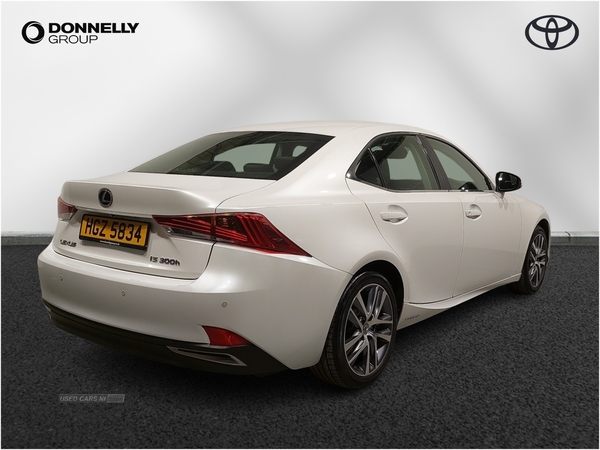 Lexus IS-Series 300h Advance 4dr CVT Auto in Derry / Londonderry