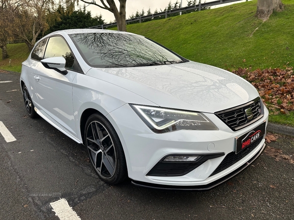 Seat Leon SPORT COUPE in Down