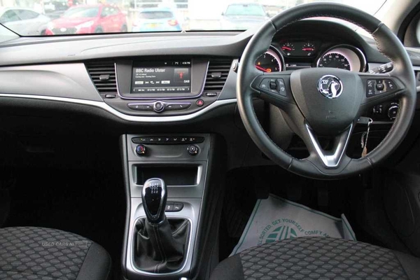 Vauxhall Astra 1.5 Business Edition Nav 122 Ps in Down