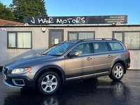 Volvo XC70 SE Lux in Down