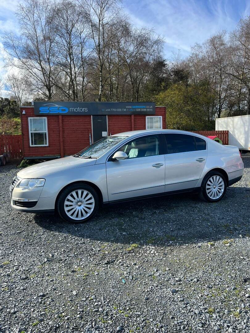Jun 2009 Volkswagen Passat 2.0 Highline TDI CR DPF 110 4dr