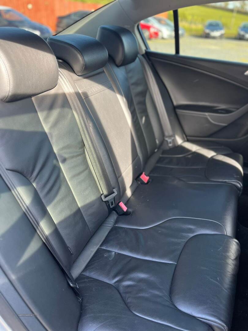 Jun 2009 Volkswagen Passat 2.0 Highline TDI CR DPF 110 4dr