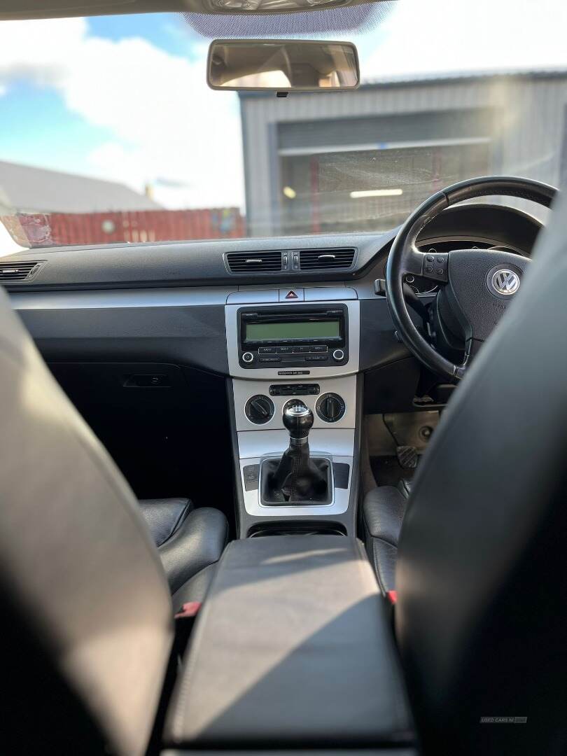 Jun 2009 Volkswagen Passat 2.0 Highline TDI CR DPF 110 4dr