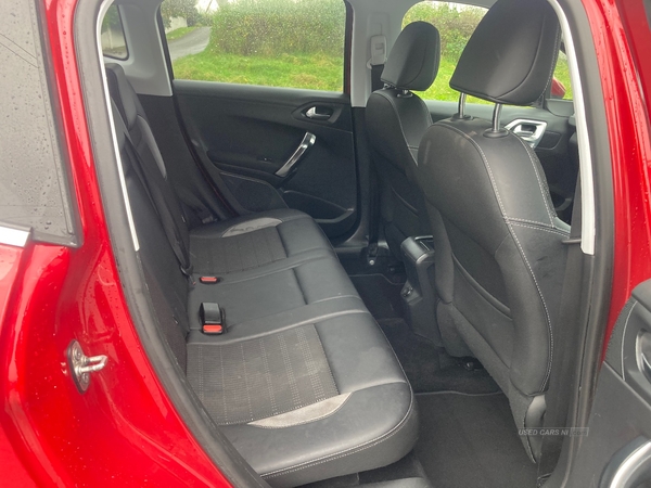 Peugeot 2008 DIESEL ESTATE in Down