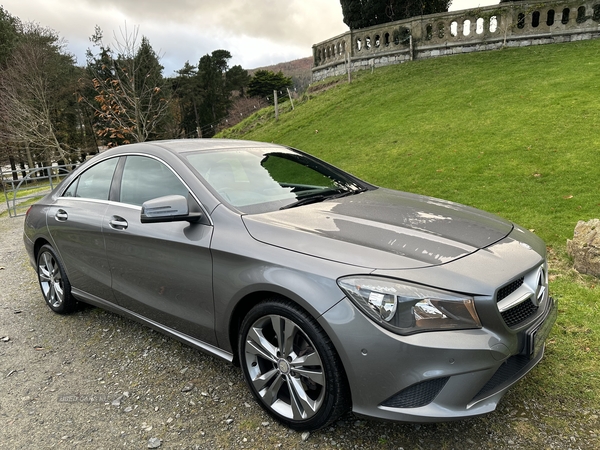 Mercedes CLA-Class COUPE in Down