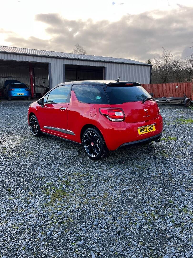 Apr 2012 Citroen DS3 1.6 e-HDi Airdream DStyle Plus 3dr
