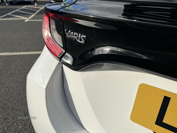 Toyota Yaris ICON HYBRID 0.7KWH 1.5 115BHP CVT AUTO in Armagh