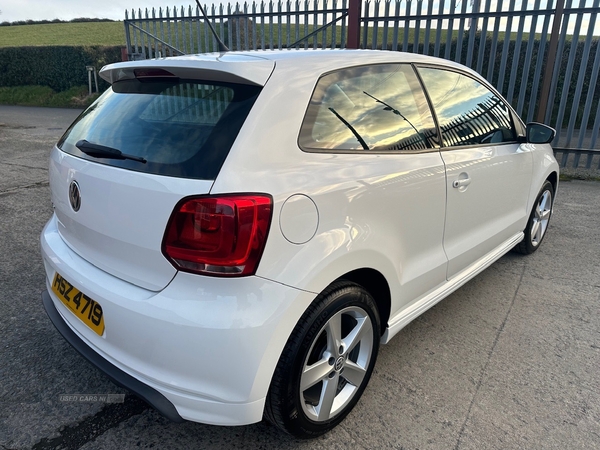 Volkswagen Polo 1.2i R-Line Style 3Dr HATCH in Down