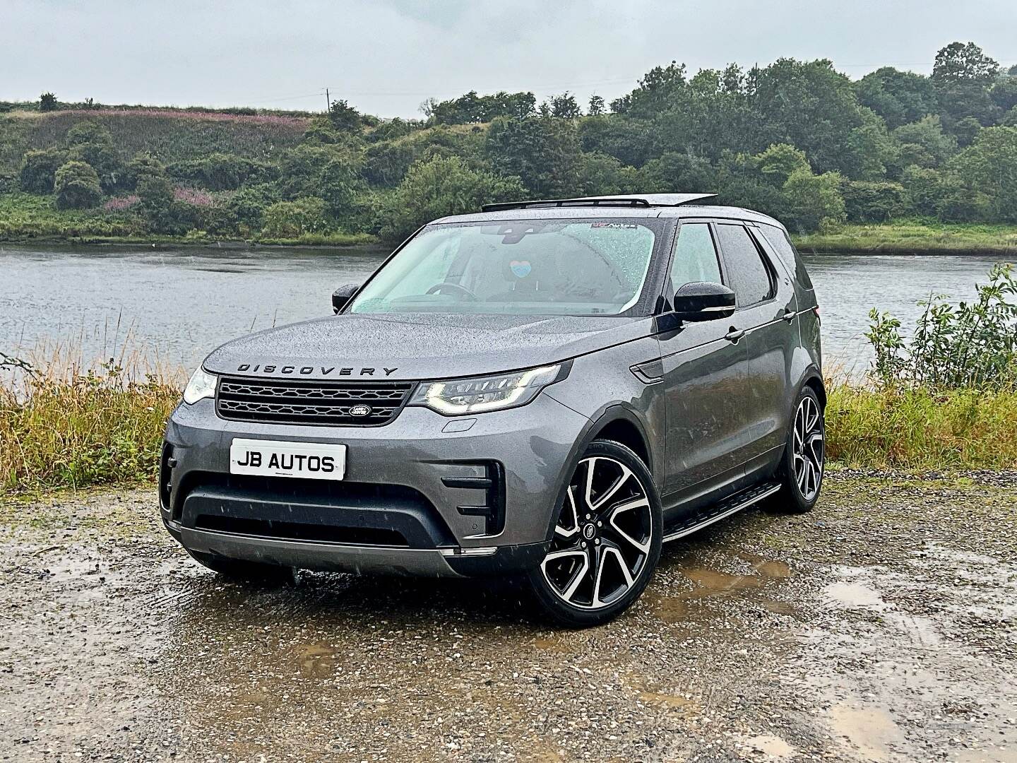 Land Rover Discovery DIESEL SW in Derry / Londonderry