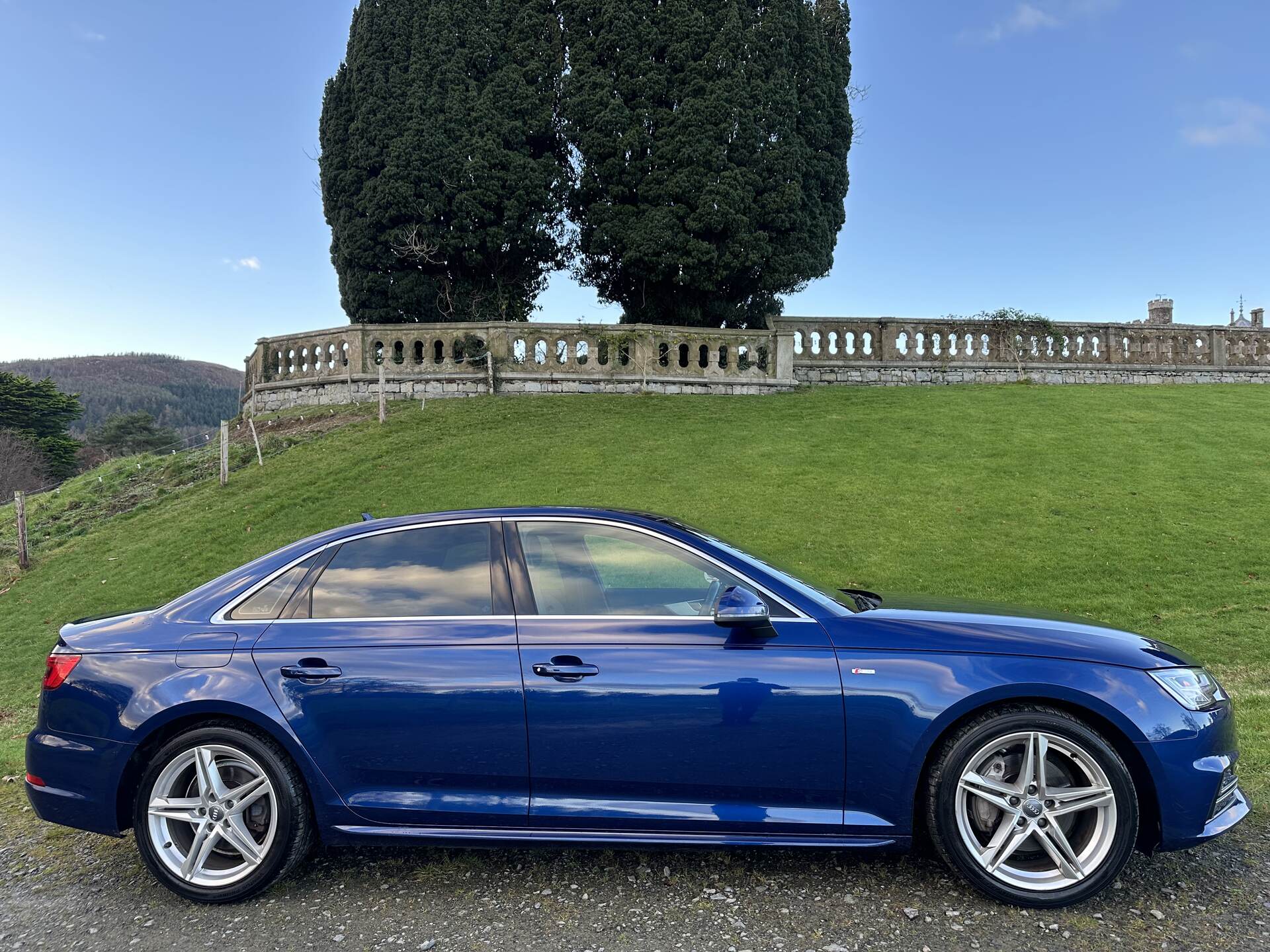 Audi A4 DIESEL SALOON in Down