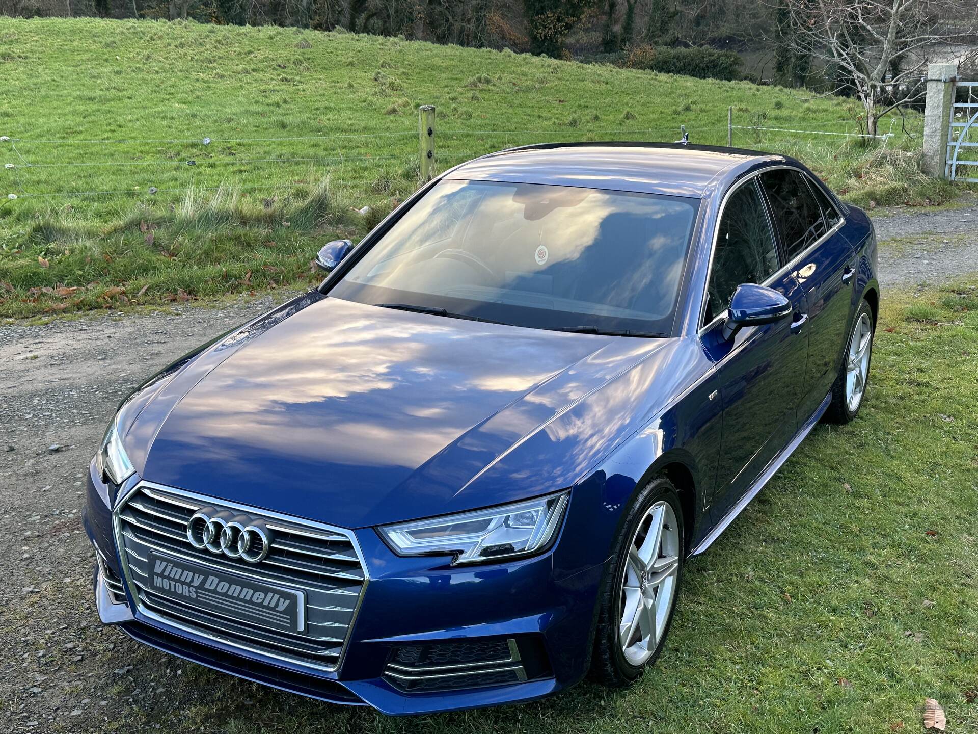 Audi A4 DIESEL SALOON in Down