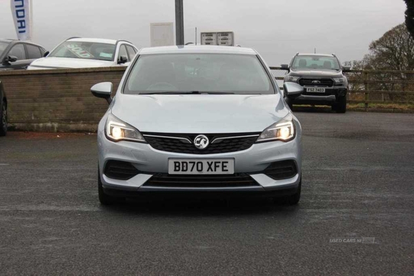 Vauxhall Astra 1.5 Turbo D 105 Business Edition Nav 5dr in Down