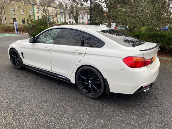 BMW 4 Series Grand coupe in Down