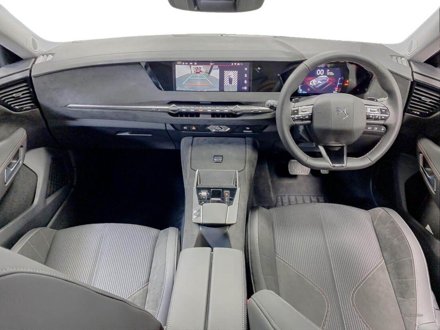 2025 DS DS4 1.6 E-Tense Performance Line 5Dr Eat8