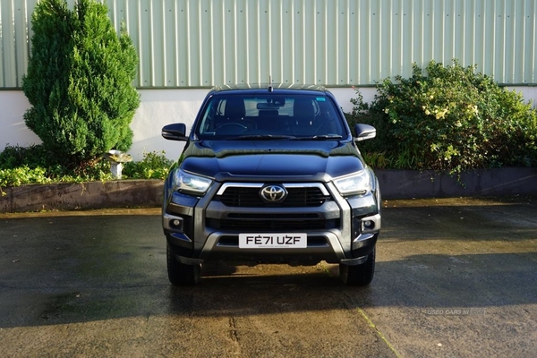 Toyota Hilux 2.8 INVINCIBLE X 4WD D-4D DCB 202 BHP LEATHER, MINT CLEAN, NEVER TOWED in Down