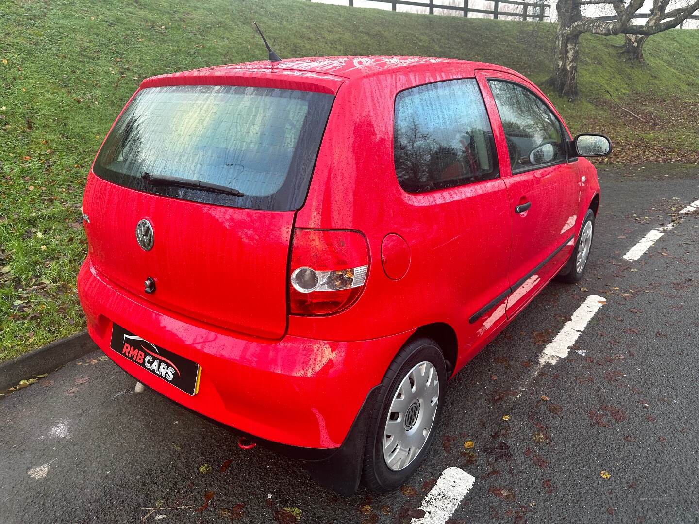 Volkswagen Fox HATCHBACK in Down