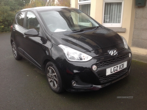 Hyundai i10 HATCHBACK in Down