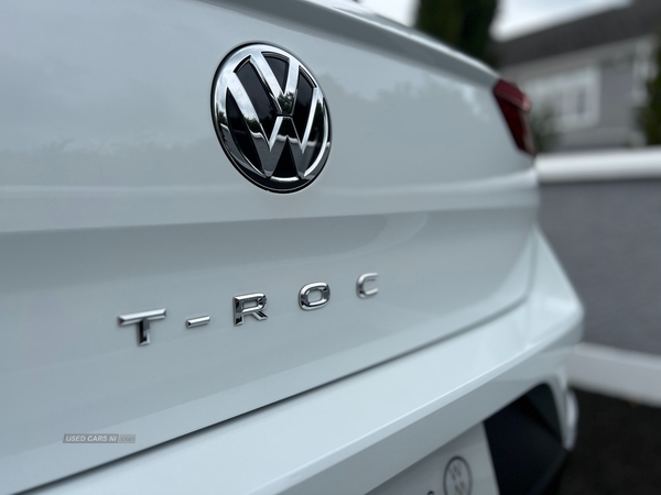 Volkswagen T-Roc DIESEL HATCHBACK in Antrim