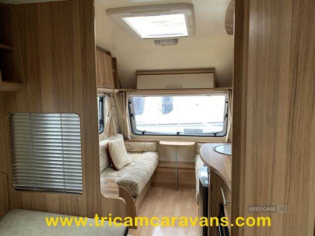 2012 Bailey Orion 430/4, One Owner, Lightweight Fixed Bed