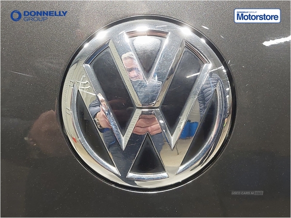 Volkswagen Passat 1.6 TDI SE Nav 4dr DSG in Derry / Londonderry