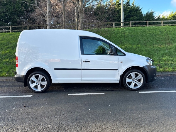 Volkswagen Caddy C20 DIESEL in Down