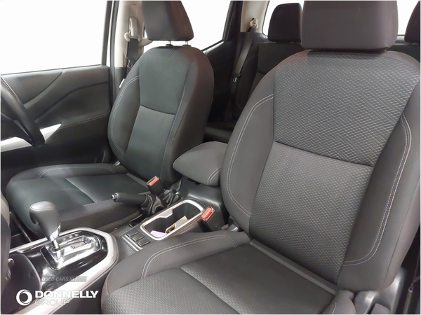 Nissan Navara DoubleCab PickUp N-Connecta 2.3dCi 190 TT 4WD Auto in Tyrone
