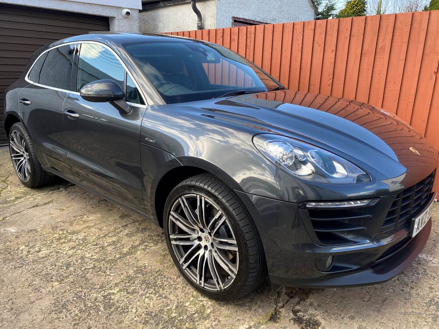 Porsche Macan DIESEL ESTATE in Antrim