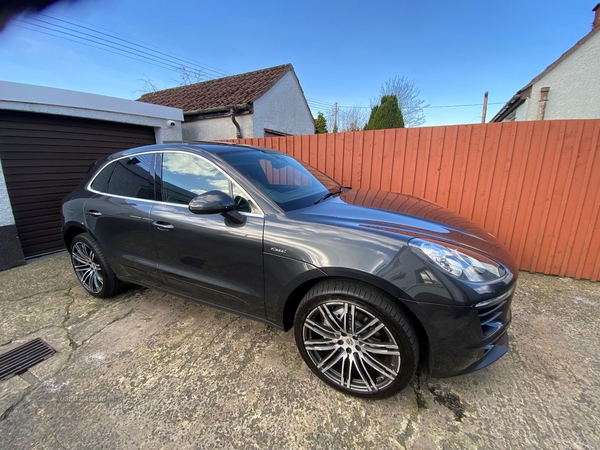 Porsche Macan DIESEL ESTATE in Antrim