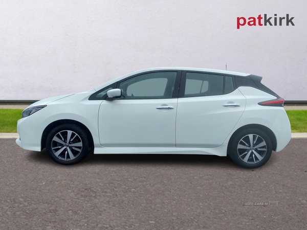 Nissan LEAF 110KW ACENTA 40KWH 5dr AUTO in Tyrone