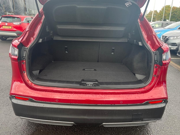 Nissan Qashqai 1.5 DCI 115 TEKNA *GLASS ROOF PACK* in Tyrone