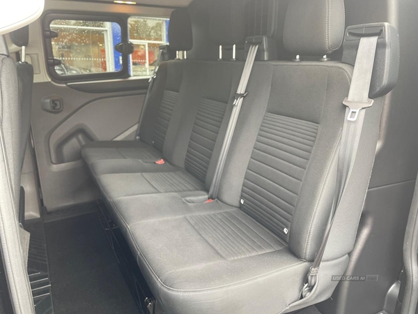 Ford Transit Custom 300 LIMITED DCIV ECOBLUE **6 SEAT CREW VAN*GLOSS BLACK ALLOYS*FORD GRILLE*ROOF RAILS*SIDE BARS*ROOF SPOILER** in Tyrone