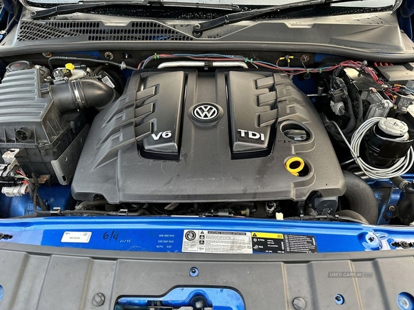Volkswagen Amarok 3.0 DC V6 TDI HIGHLINE 4MOTION 4d 222 BHP in Tyrone