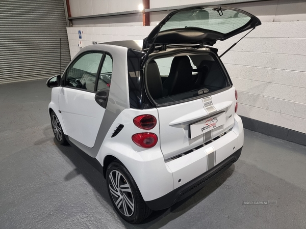 Smart Fortwo COUPE in Antrim