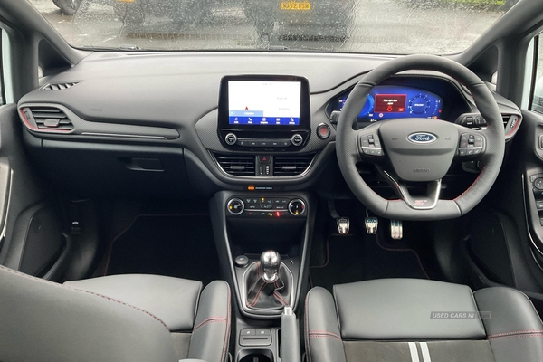 Ford Fiesta 1.5 EcoBoost ST-3 5dr, Apple Car Play, Android Auto, Sat Nav, Ford Performance Seats, Reverse Cameras & Parking Sensors, Keyless Start in Derry / Londonderry
