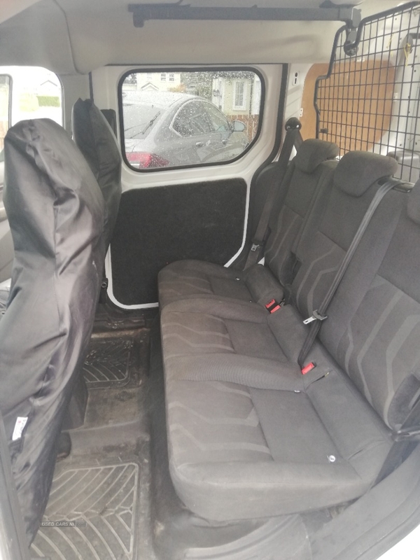 Ford Transit Connect 1.6 TDCi 95ps D/Cab Trend Van in Antrim