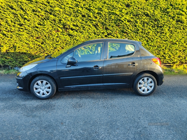 Peugeot 207 HATCHBACK in Derry / Londonderry