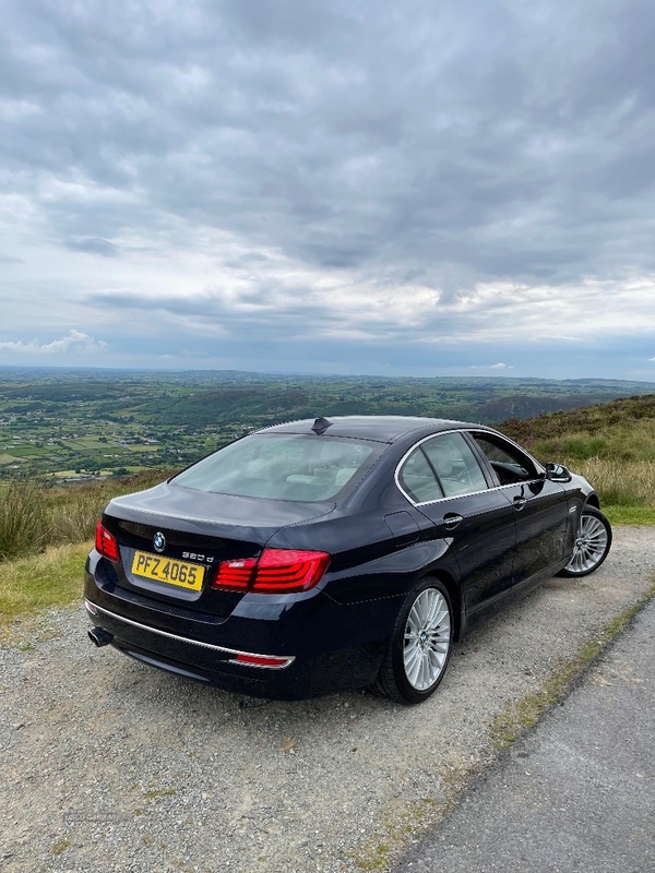 BMW 5 Series 520d Luxury 4dr Step Auto in Derry / Londonderry