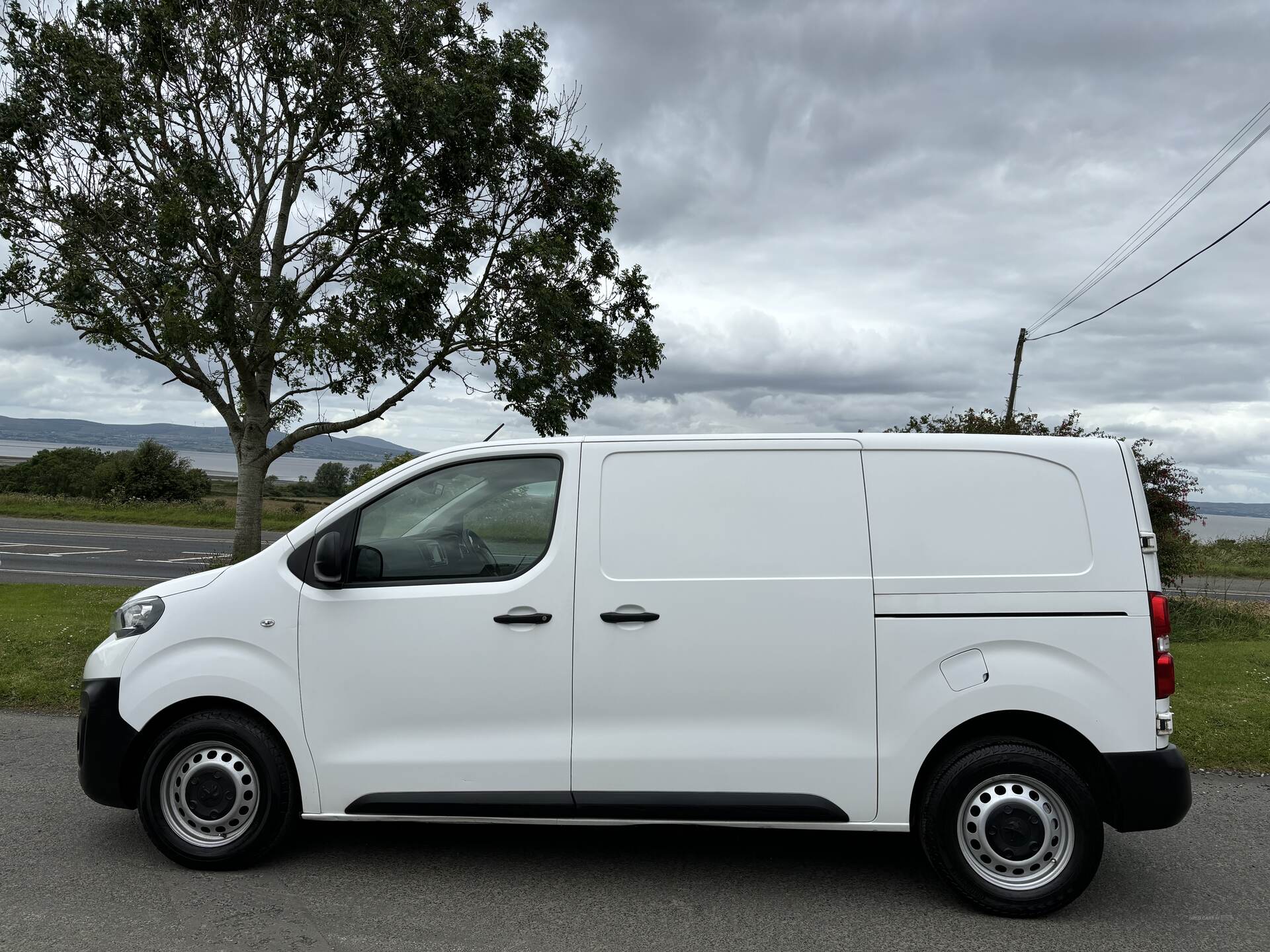 Peugeot Expert COMPACT DIESEL in Derry / Londonderry