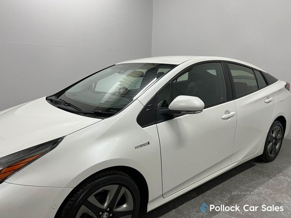 Toyota Prius EXCEL HYBRID AUTO 1.8 VVT-I 121BHP DAB, Htd Leather, Rev Camera in Derry / Londonderry