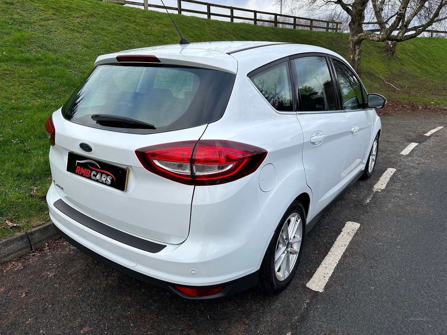 Ford C-max DIESEL ESTATE in Down