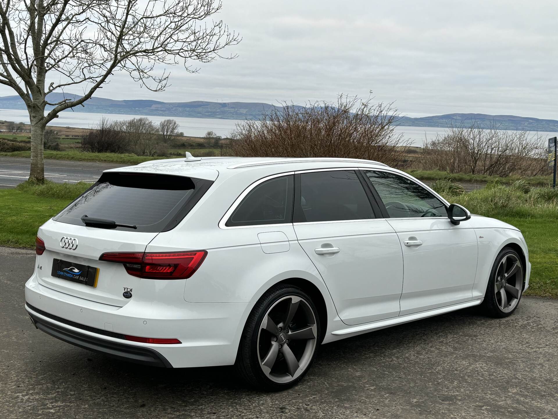 Audi A4 DIESEL AVANT in Derry / Londonderry