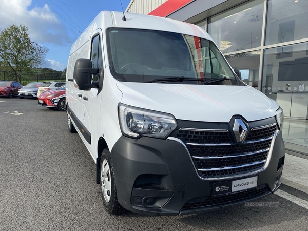 Renault Master LWB FWD LM35 ENERGY dCi 150 Business+ in Tyrone