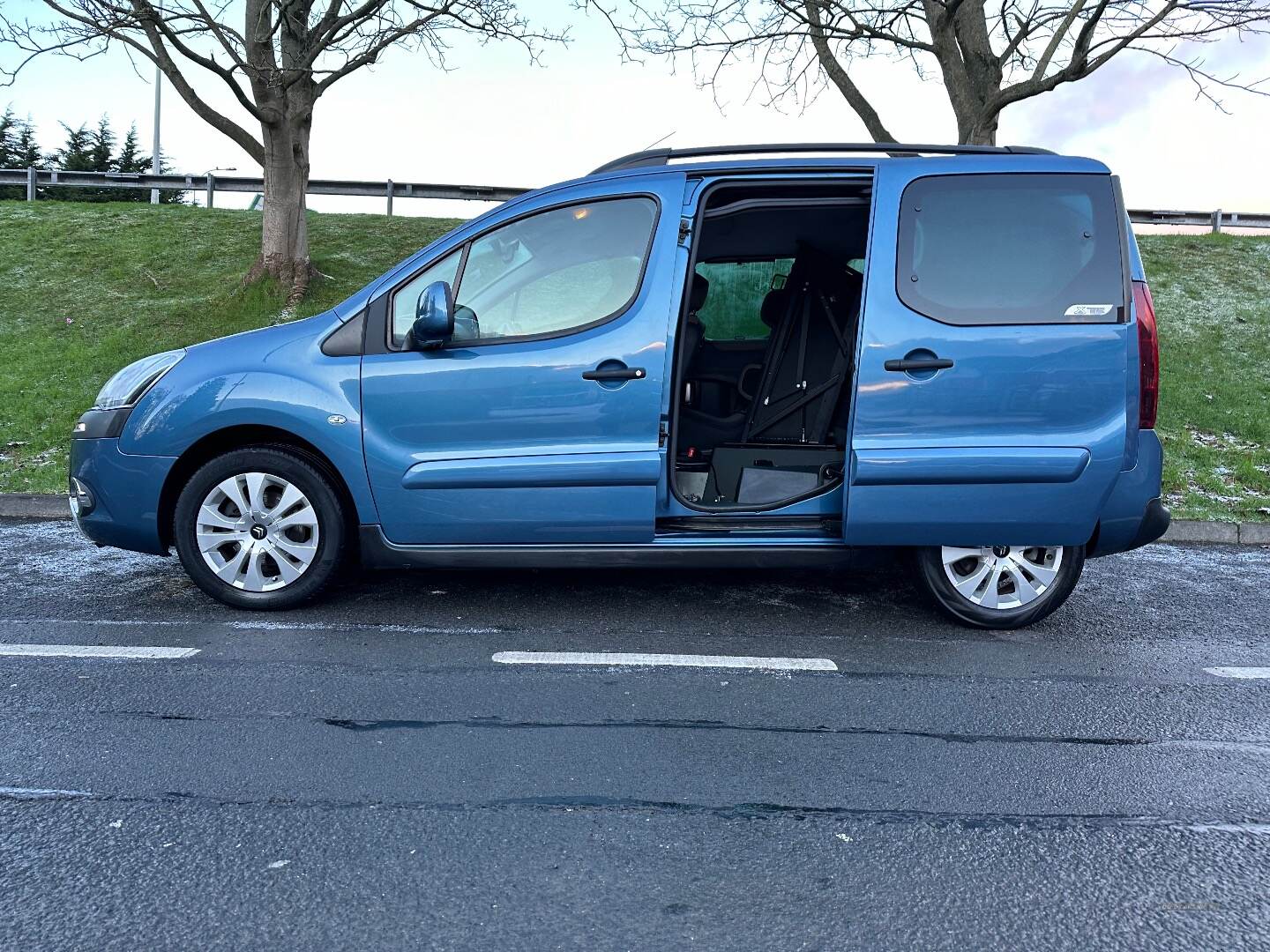 Citroen Berlingo Multispace DIESEL ESTATE in Down