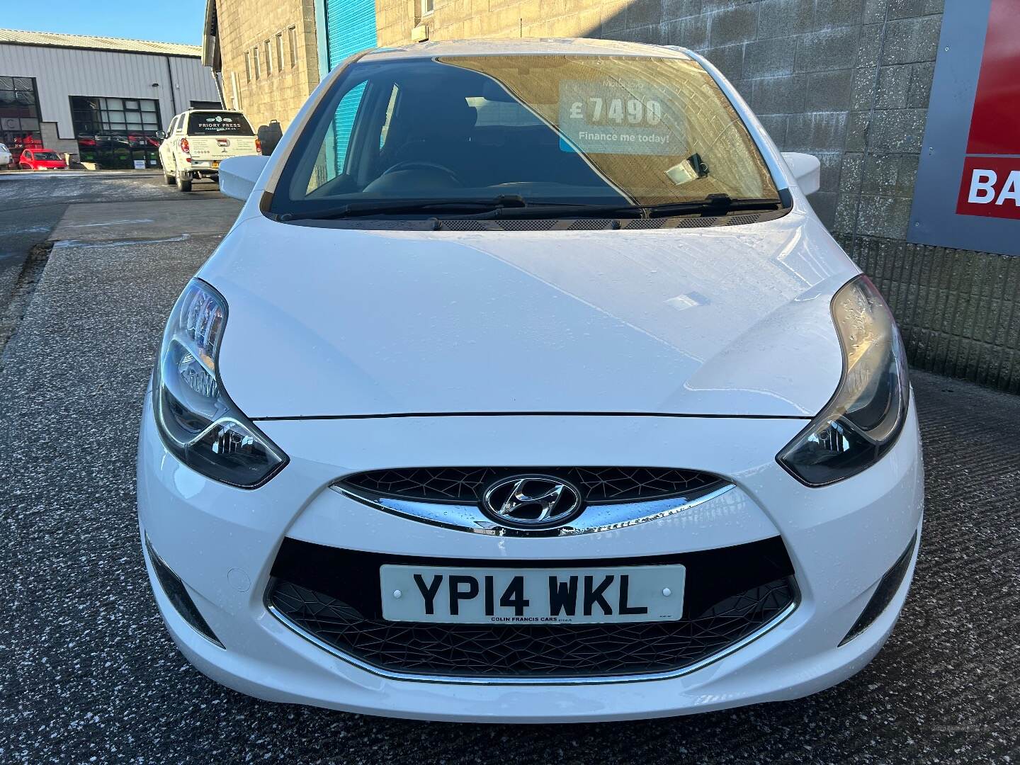 Hyundai ix20 HATCHBACK in Down