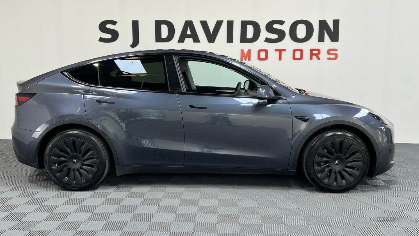 May 2023 TESLA Model Y RWD 5dr Auto